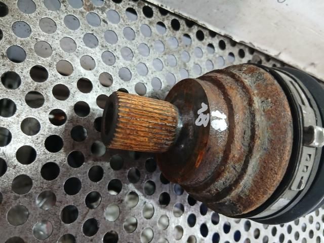 bontott VW GOLF VI Jobb Féltengely