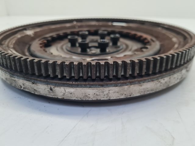 bontott VW GOLF VI Kettős tömegű Lendkerék