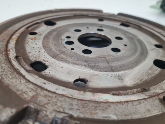 bontott VW GOLF VI Kettős tömegű Lendkerék