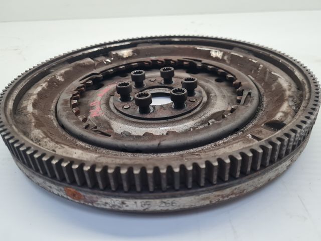 bontott VW GOLF VI Kettős tömegű Lendkerék