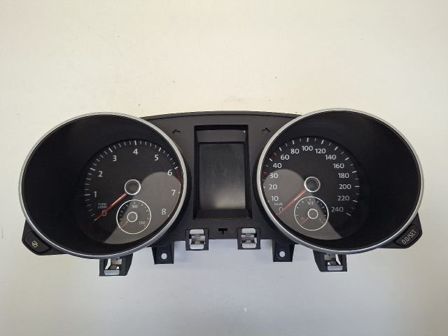 bontott VW GOLF VI Kilométeróra