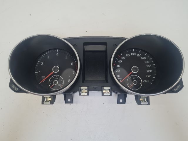 bontott VW GOLF VI Kilométeróra