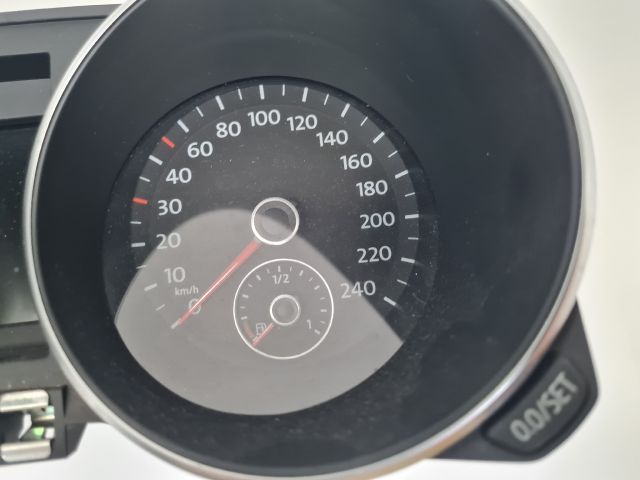 bontott VW GOLF VI Kilométeróra