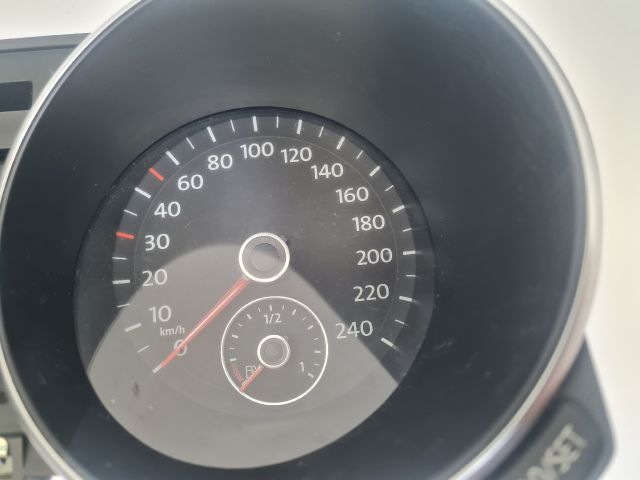 bontott VW GOLF VI Kilométeróra