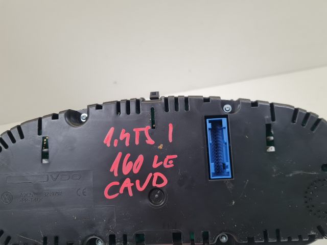 bontott VW GOLF VI Kilométeróra