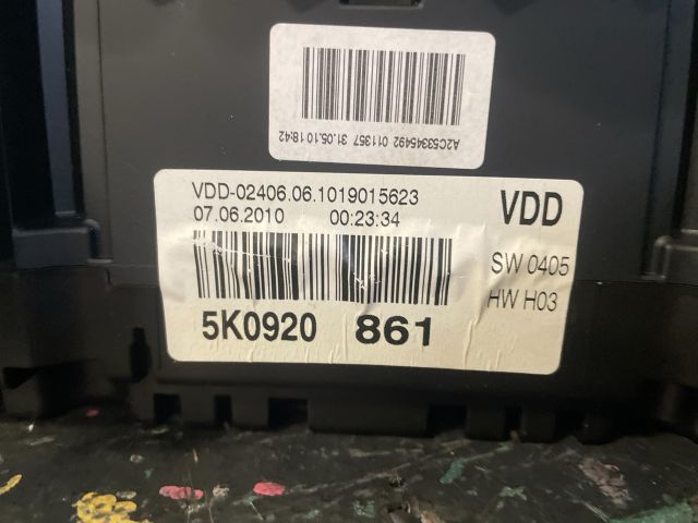 bontott VW GOLF VI Kilométeróra