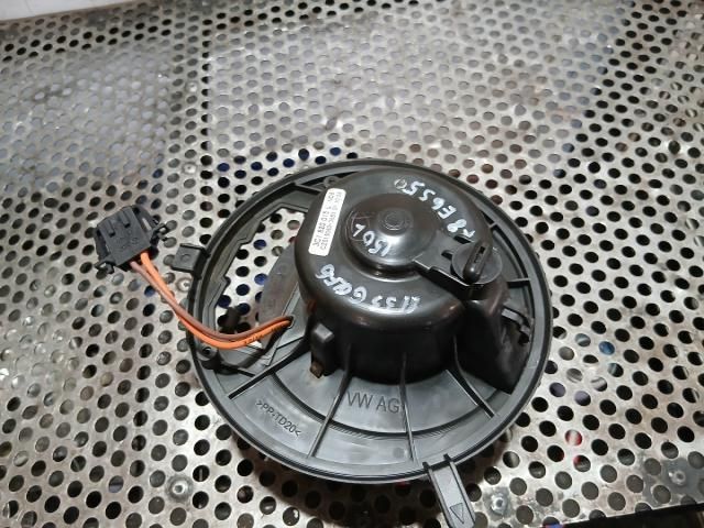 bontott VW GOLF VI Klímahűtő Ventilátor