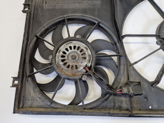 bontott VW GOLF VI Klímahűtő Ventilátor