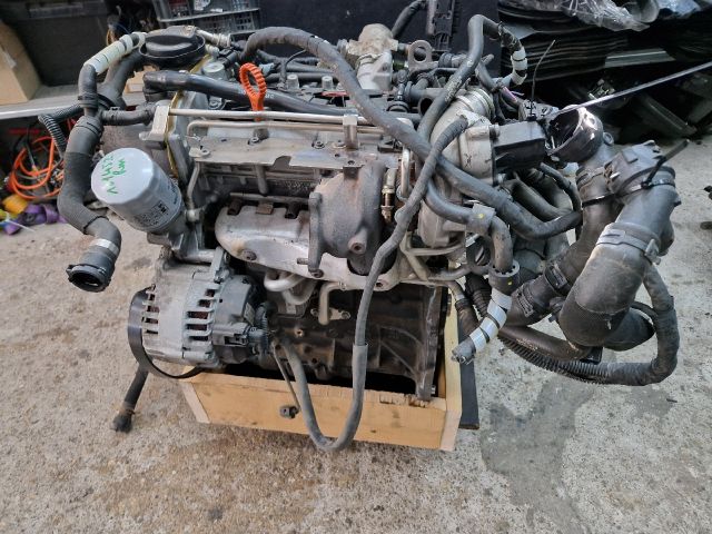 bontott VW GOLF VI Komplett Motor (Segédberendezésekkel)