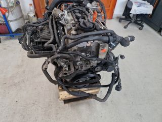 bontott VW GOLF VI Komplett Motor (Segédberendezésekkel)