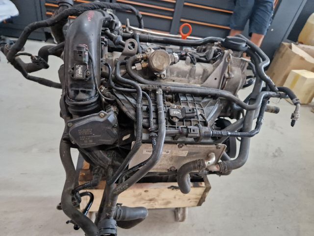 bontott VW GOLF VI Komplett Motor (Segédberendezésekkel)