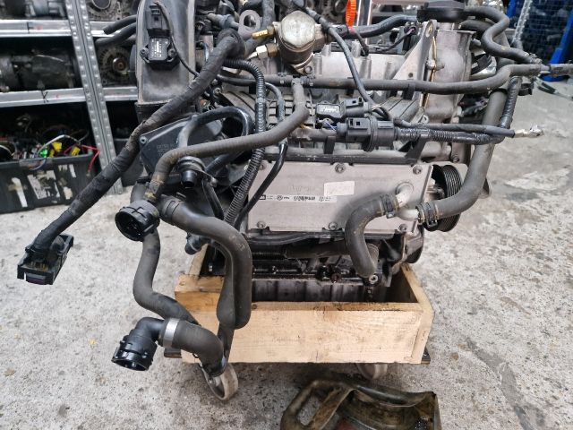 bontott VW GOLF VI Komplett Motor (Segédberendezésekkel)
