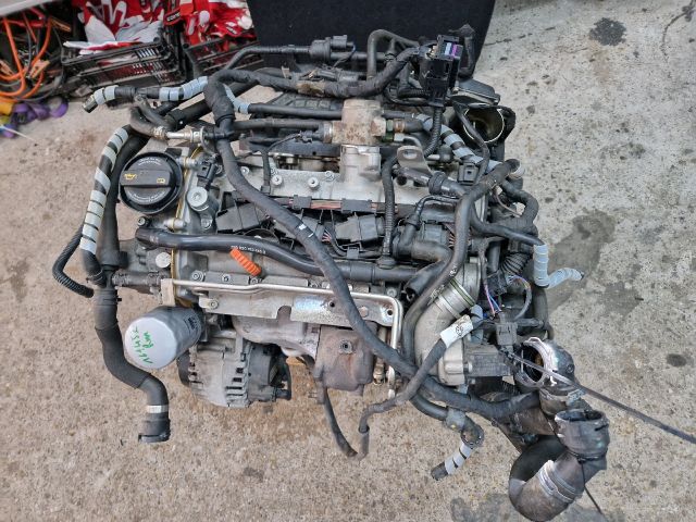 bontott VW GOLF VI Komplett Motor (Segédberendezésekkel)