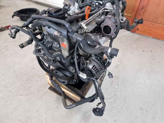 bontott VW GOLF VI Komplett Motor (Segédberendezésekkel)