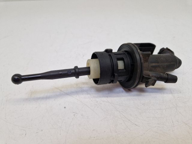 bontott VW GOLF VI Kuplung Munkahenger