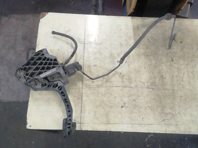 bontott VW GOLF VI Kuplung Pedál