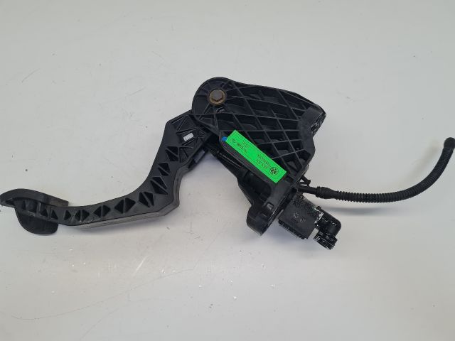 bontott VW GOLF VI Kuplung Pedál