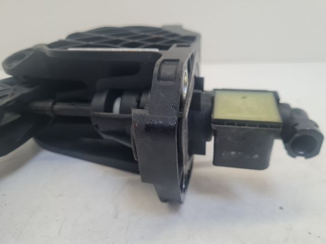 bontott VW GOLF VI Kuplung Pedál