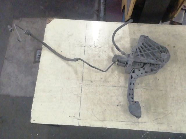 bontott VW GOLF VI Kuplung Pedál