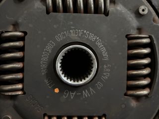 bontott VW GOLF VI Kuplung Szett Lendkerékkel