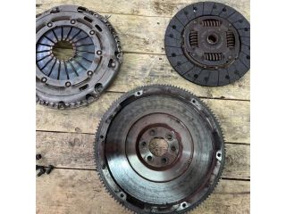 bontott VW GOLF VI Kuplung Szett (Szerkezet, Tárcsa)