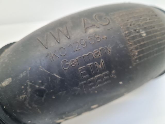 bontott VW GOLF VI Légbeömlő Cső