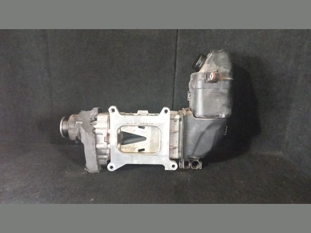 bontott VW GOLF VI Légkompresszor