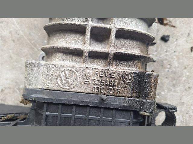 bontott VW GOLF VI Légkompresszor