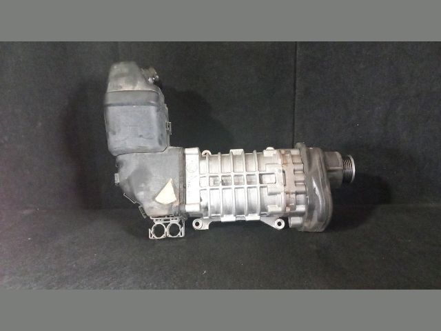 bontott VW GOLF VI Légkompresszor