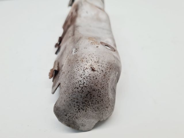 bontott VW GOLF VI Leömlő Hővédő Lemez