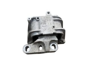 bontott VW GOLF VI Motor Tartó Bak (Pozíciófüggetlen)