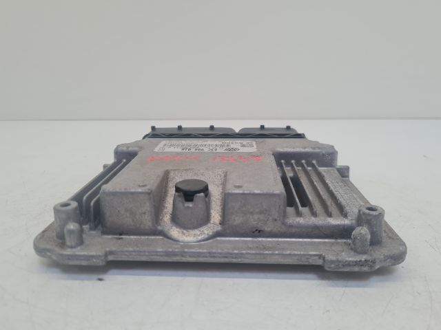 bontott VW GOLF VI Motorvezérlő