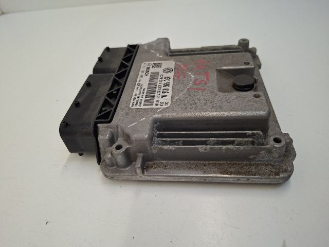 bontott VW GOLF VI Motorvezérlő