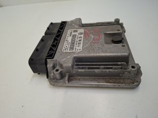 bontott VW GOLF VI Motorvezérlő