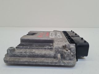 bontott VW GOLF VI Motorvezérlő