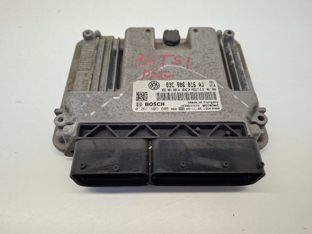 bontott VW GOLF VI Motorvezérlő