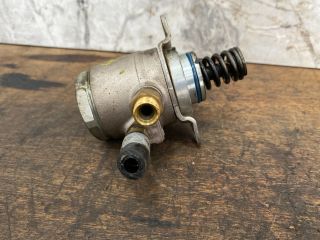 bontott VW GOLF VI Nagynyomású Szivattyú