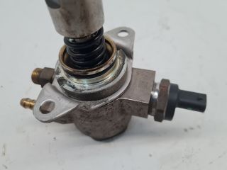 bontott VW GOLF VI Nagynyomású Szivattyú