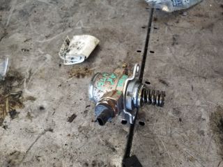 bontott VW GOLF VI Nagynyomású Szivattyú