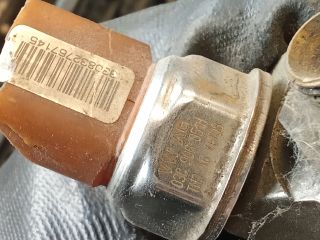 bontott VW GOLF VI Nagynyomású Üzemanyag Gyűjtőcső