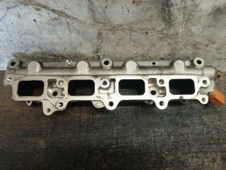 bontott VW GOLF VI Nagynyomású Üzemanyag Gyűjtőcső