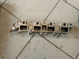 bontott VW GOLF VI Nagynyomású Üzemanyag Gyűjtőcső