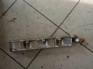 bontott VW GOLF VI Nagynyomású Üzemanyag Gyűjtőcső