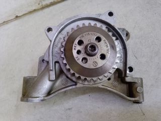 bontott VW GOLF VI Olajszivattyú