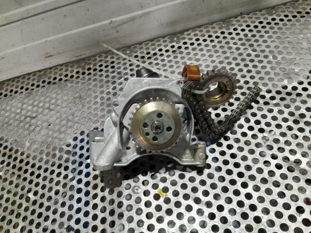 bontott VW GOLF VI Olajszivattyú