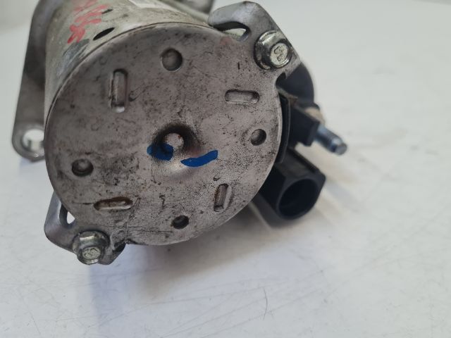 bontott VW GOLF VI Önindító