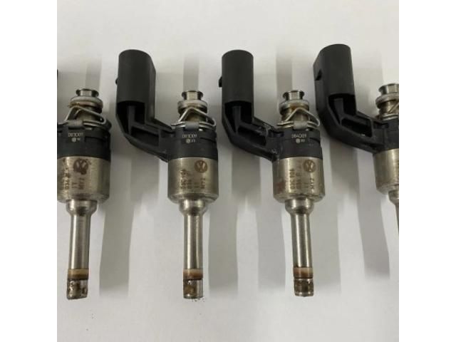 bontott VW GOLF VI Porlasztó (1 db)