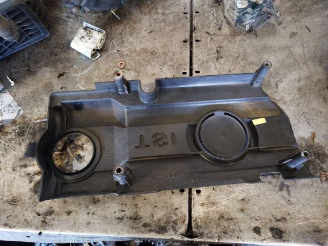 bontott VW GOLF VI Szelepfedél