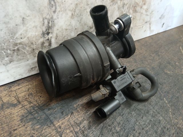 bontott VW GOLF VI Szívó Cső