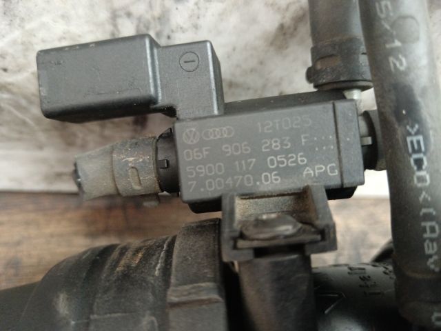 bontott VW GOLF VI Szívó Cső